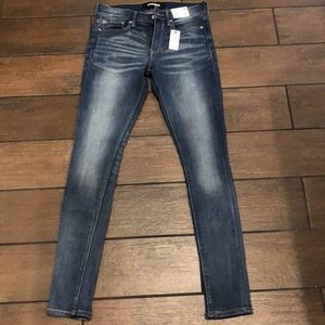 Express size 6R jeans